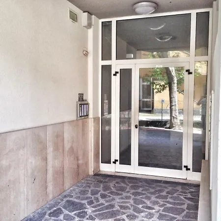 Monolocale Paradiso Valverde 27 Апартаменты Чезенатико
